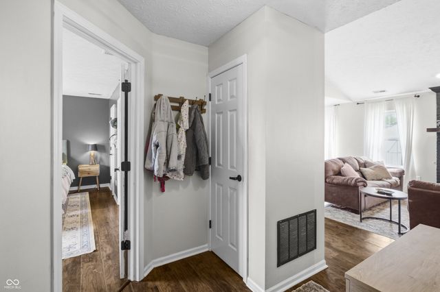 434 Driftwood Court, Franklin, IN 46131