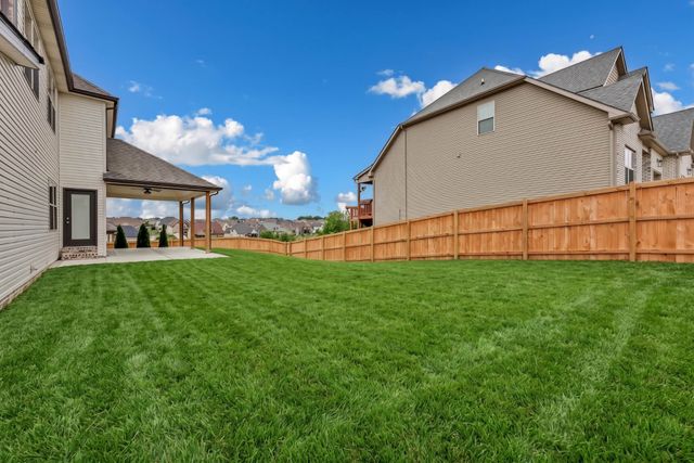 2634 Remington Trce, Clarksville, TN 37043