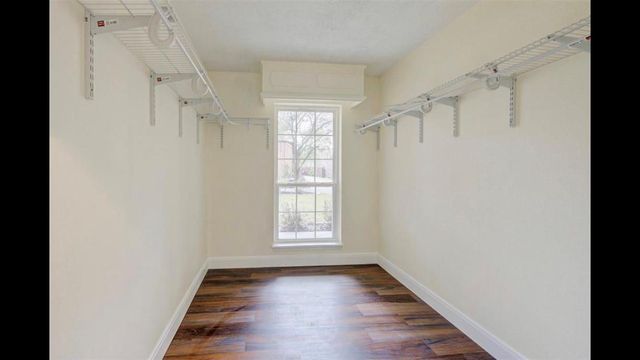 3610 Stoney Oak Drive, Houston, TX 77068