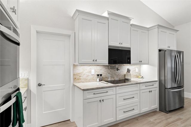 37218 BAILEY HILL ROAD, Dade City, FL 33525