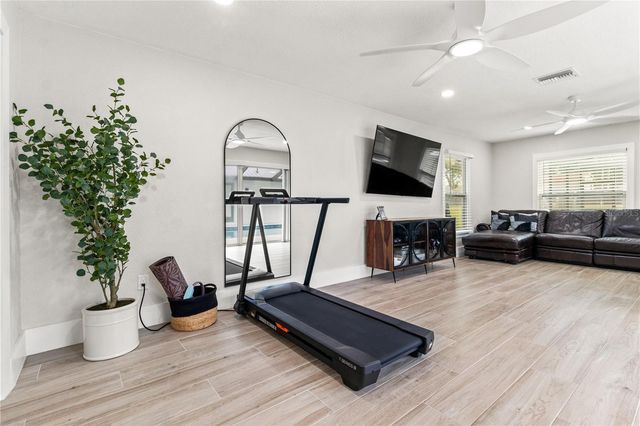 37218 BAILEY HILL ROAD, Dade City, FL 33525