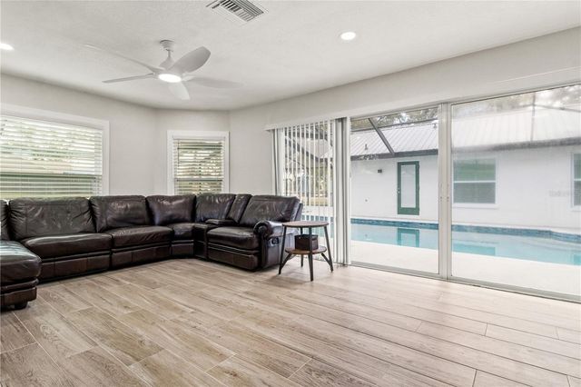 37218 BAILEY HILL ROAD, Dade City, FL 33525