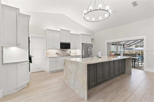 37218 BAILEY HILL ROAD, Dade City, FL 33525