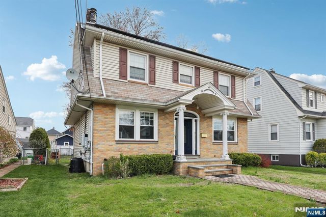 48 Marinus Street, Rochelle Park, NJ 07662