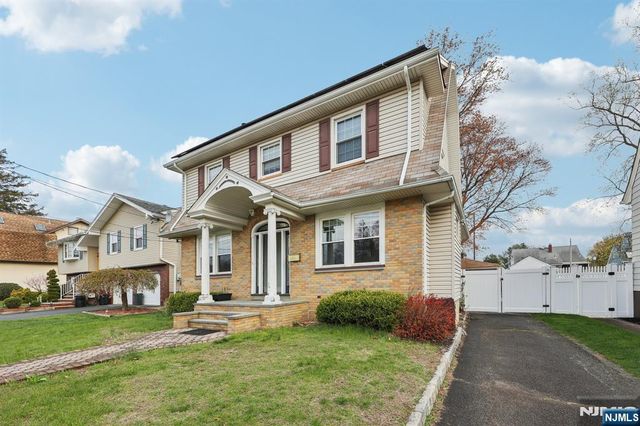 48 Marinus Street, Rochelle Park, NJ 07662