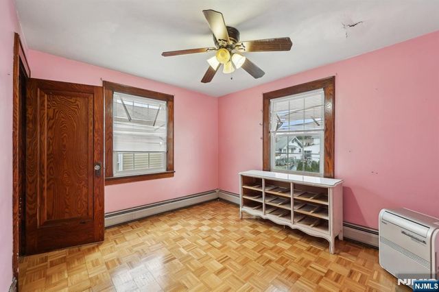 48 Marinus Street, Rochelle Park, NJ 07662