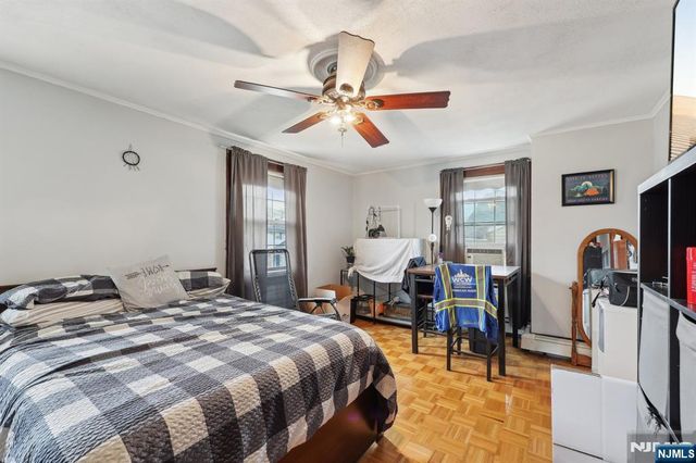 48 Marinus Street, Rochelle Park, NJ 07662