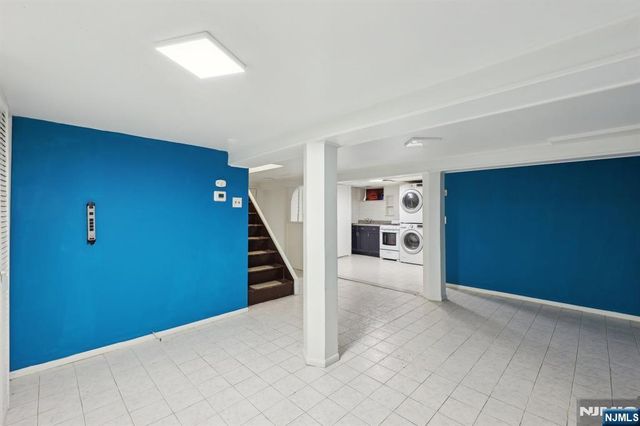 48 Marinus Street, Rochelle Park, NJ 07662