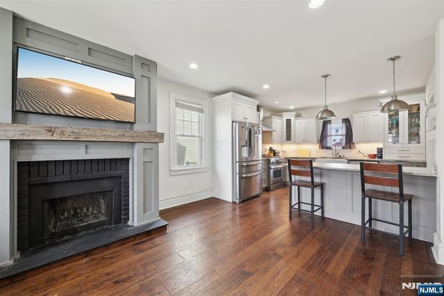 48 Marinus Street, Rochelle Park, NJ 07662