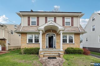 48 Marinus Street, Rochelle Park, NJ 07662