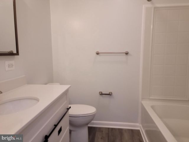 6220 HILLSIDE, Springfield, VA 22152