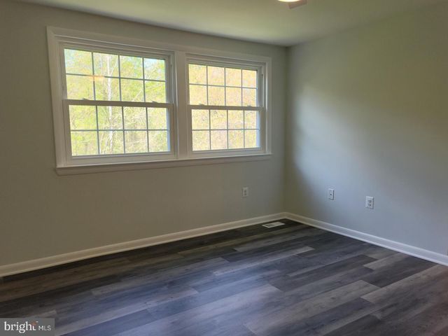 6220 HILLSIDE, Springfield, VA 22152