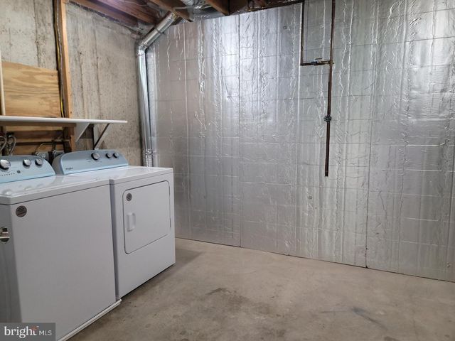 6220 HILLSIDE, Springfield, VA 22152
