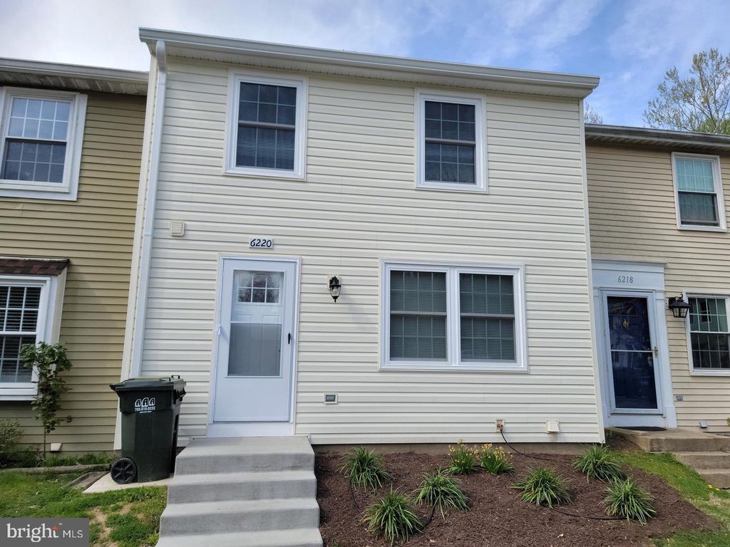 6220 HILLSIDE, Springfield, VA 22152