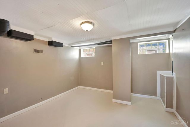 111 S Edgewood Avenue, Hamilton, OH 45013