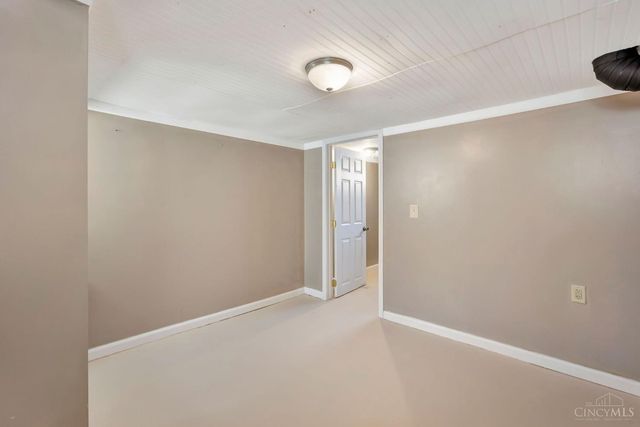 111 S Edgewood Avenue, Hamilton, OH 45013