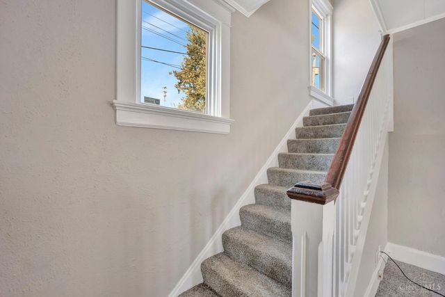111 S Edgewood Avenue, Hamilton, OH 45013