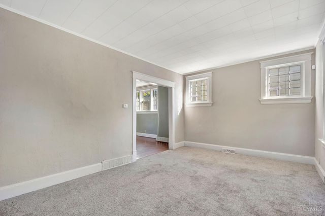 111 S Edgewood Avenue, Hamilton, OH 45013