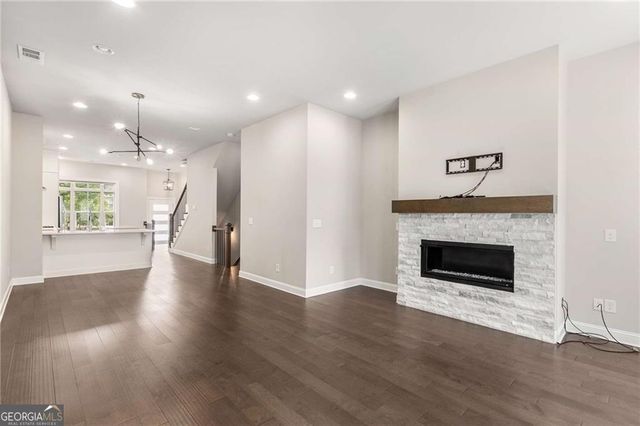 4312 Parkside Place, Atlanta, GA 30342