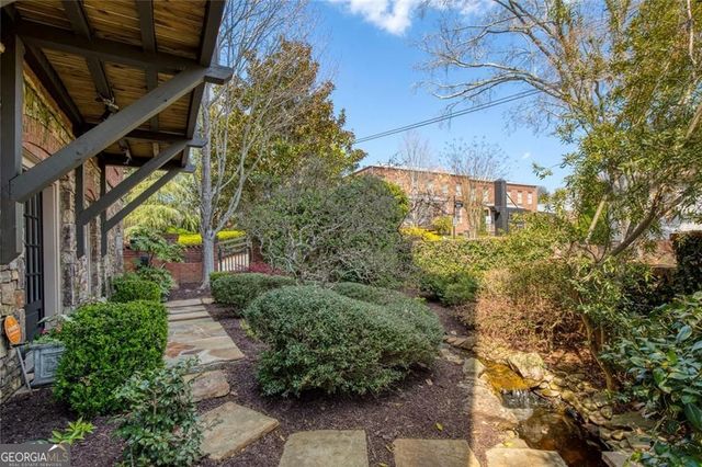 100 Founders Mill Court, Roswell, GA 30075