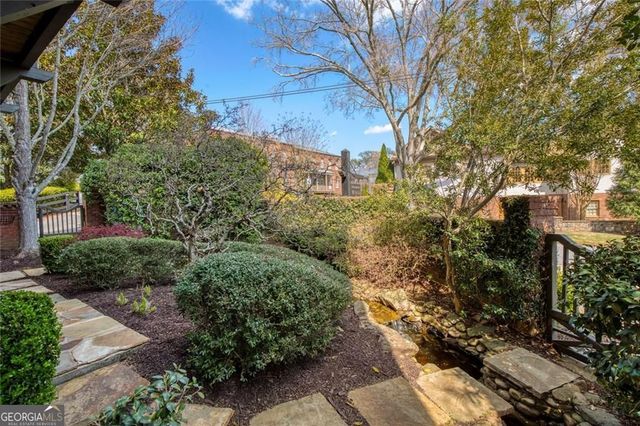 100 Founders Mill Court, Roswell, GA 30075