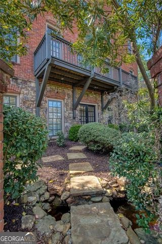 100 Founders Mill Court, Roswell, GA 30075