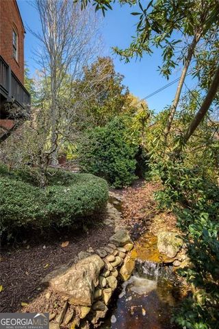 100 Founders Mill Court, Roswell, GA 30075