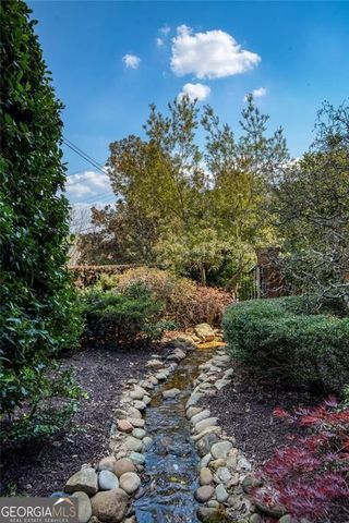 100 Founders Mill Court, Roswell, GA 30075