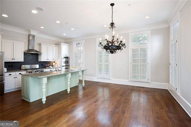 100 Founders Mill Court, Roswell, GA 30075