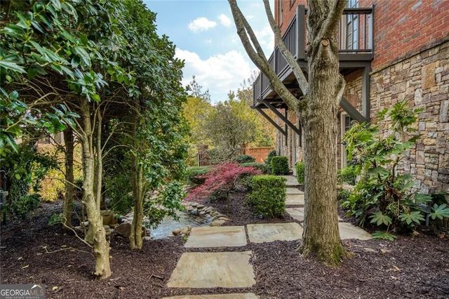 100 Founders Mill Court, Roswell, GA 30075