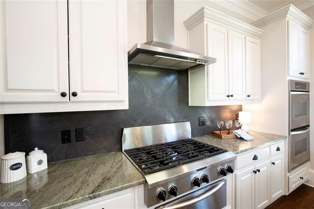 100 Founders Mill Court, Roswell, GA 30075