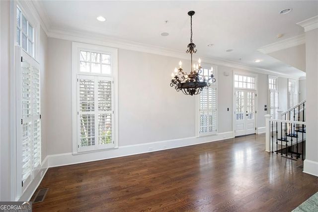 100 Founders Mill Court, Roswell, GA 30075