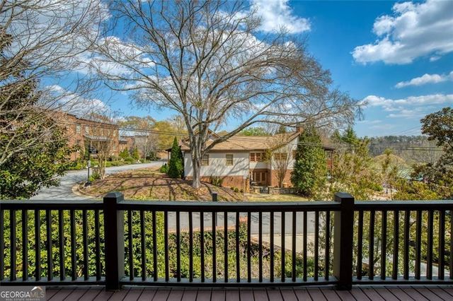 100 Founders Mill Court, Roswell, GA 30075