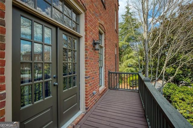 100 Founders Mill Court, Roswell, GA 30075