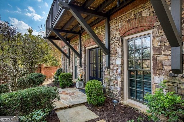 100 Founders Mill Court, Roswell, GA 30075