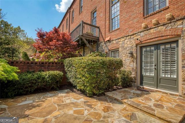 100 Founders Mill Court, Roswell, GA 30075