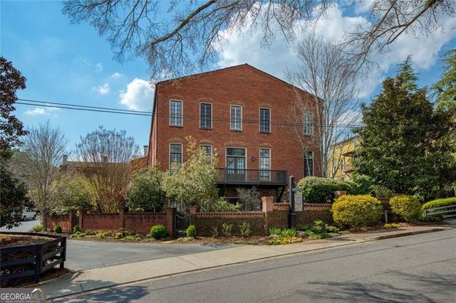 100 Founders Mill Court, Roswell, GA 30075