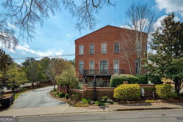 100 Founders Mill Court, Roswell, GA 30075