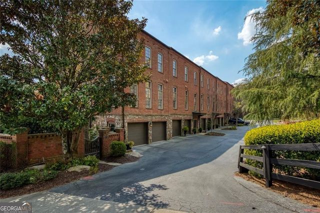 100 Founders Mill Court, Roswell, GA 30075