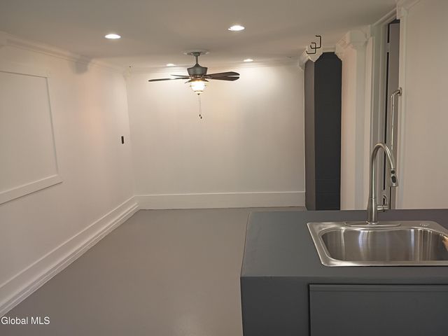 15 Maywood Drive, Glenville, NY 12302