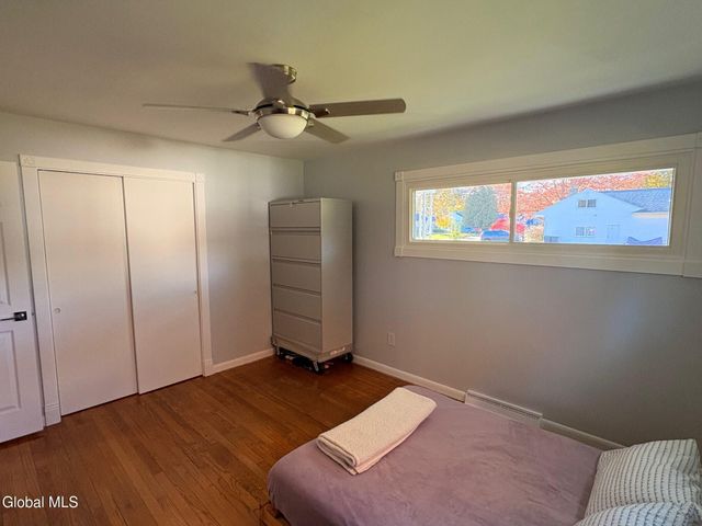 15 Maywood Drive, Glenville, NY 12302