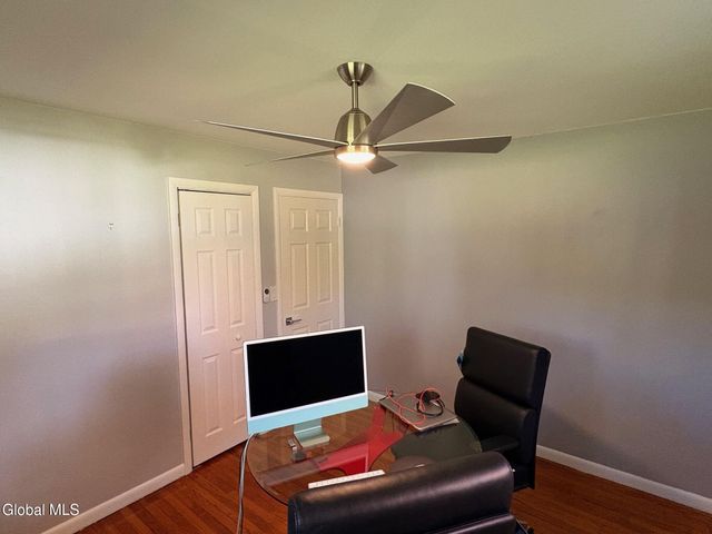 15 Maywood Drive, Glenville, NY 12302