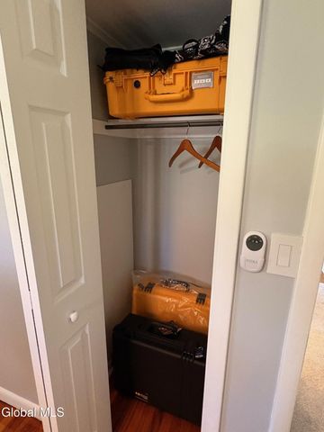 15 Maywood Drive, Glenville, NY 12302