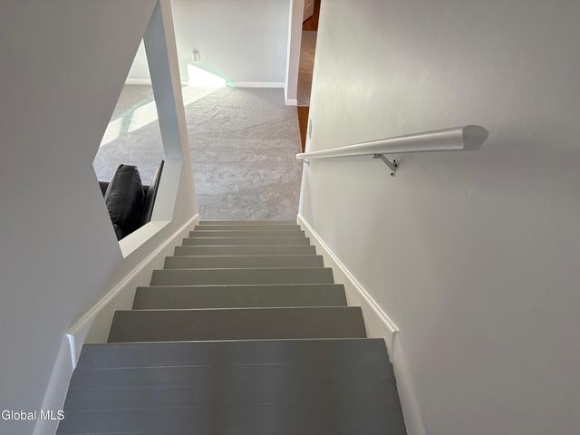 15 Maywood Drive, Glenville, NY 12302