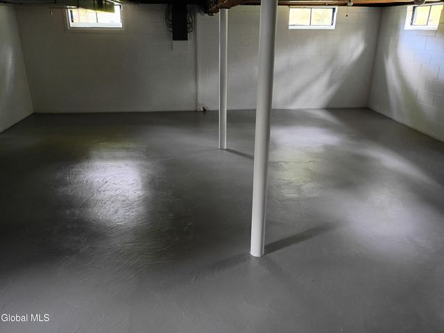 15 Maywood Drive, Glenville, NY 12302