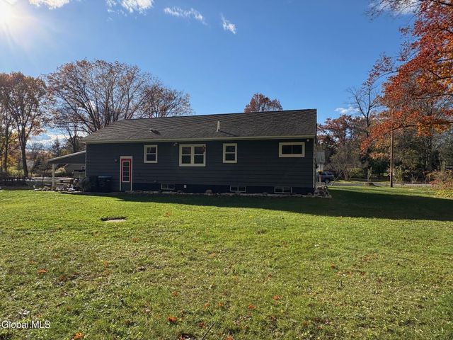 15 Maywood Drive, Glenville, NY 12302