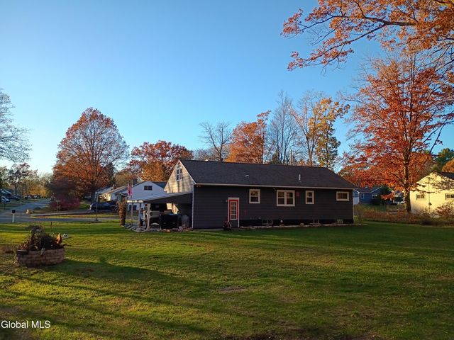 15 Maywood Drive, Glenville, NY 12302