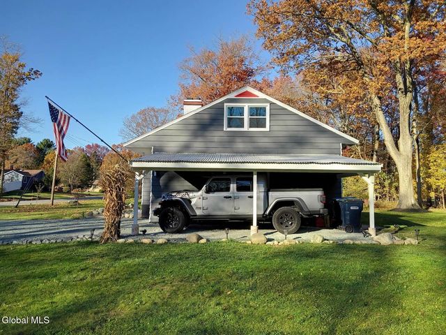 15 Maywood Drive, Glenville, NY 12302