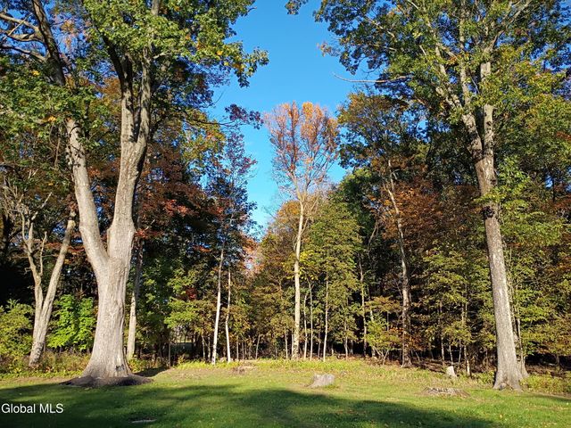 15 Maywood Drive, Glenville, NY 12302