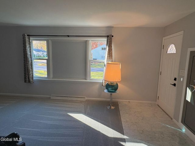 15 Maywood Drive, Glenville, NY 12302